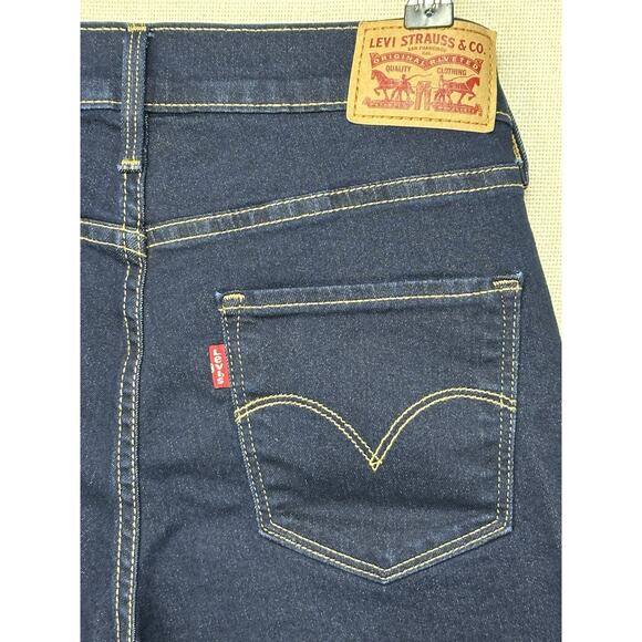 Levi's Women's Dark Wash Blue Denim Cutoff Stretch Shorts Size 28 Button Fly - Picture 12 of 12